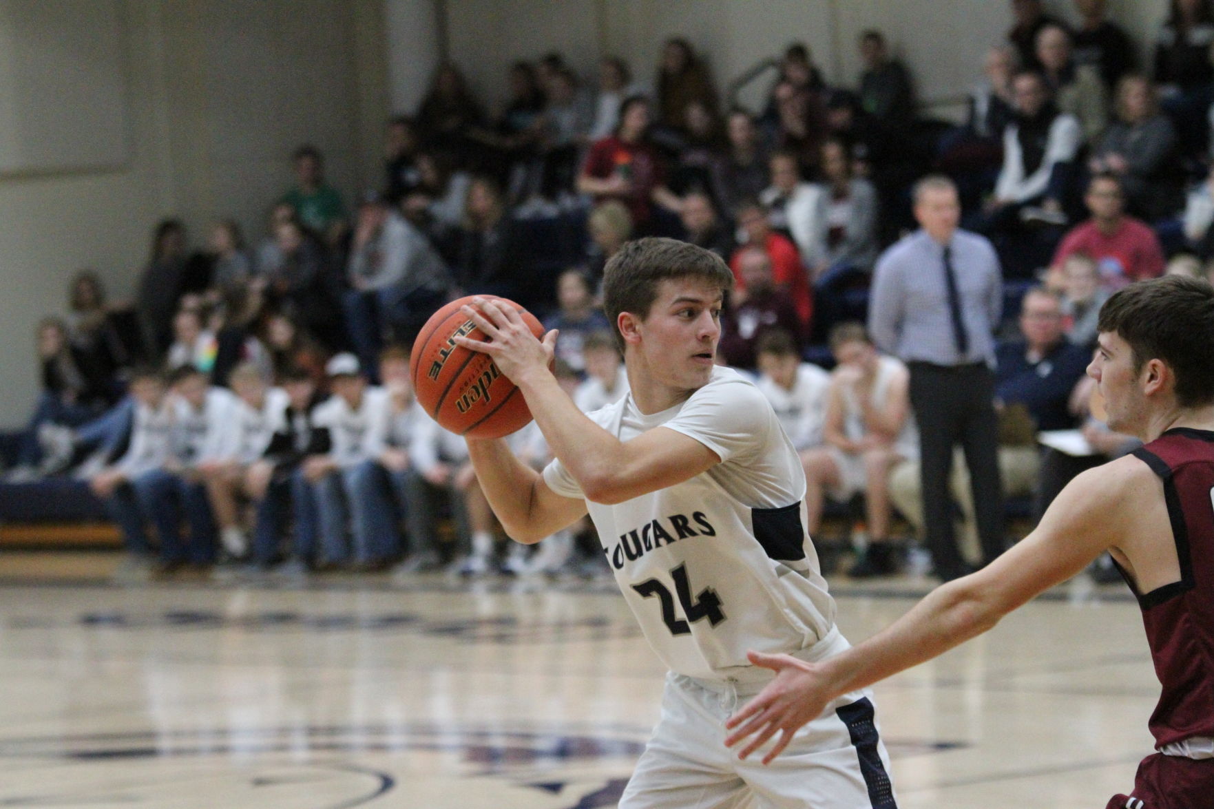 Heartland at Cross County boys basketball 10.jpeg
